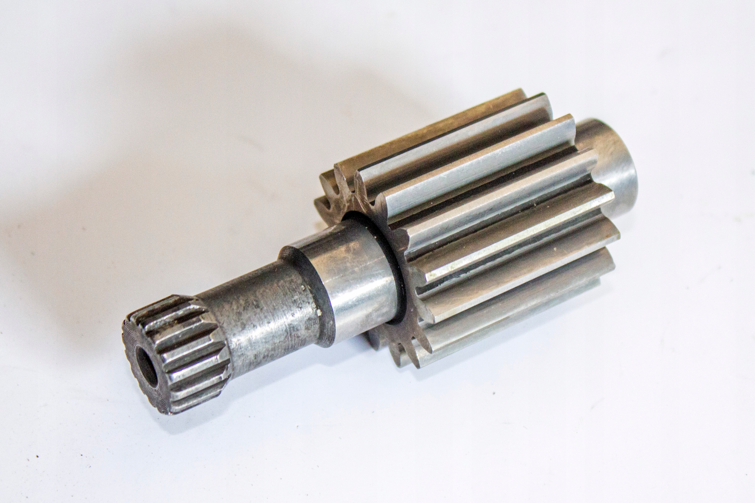 0080108124 hnacie koleso s osou mikropumpy c-385