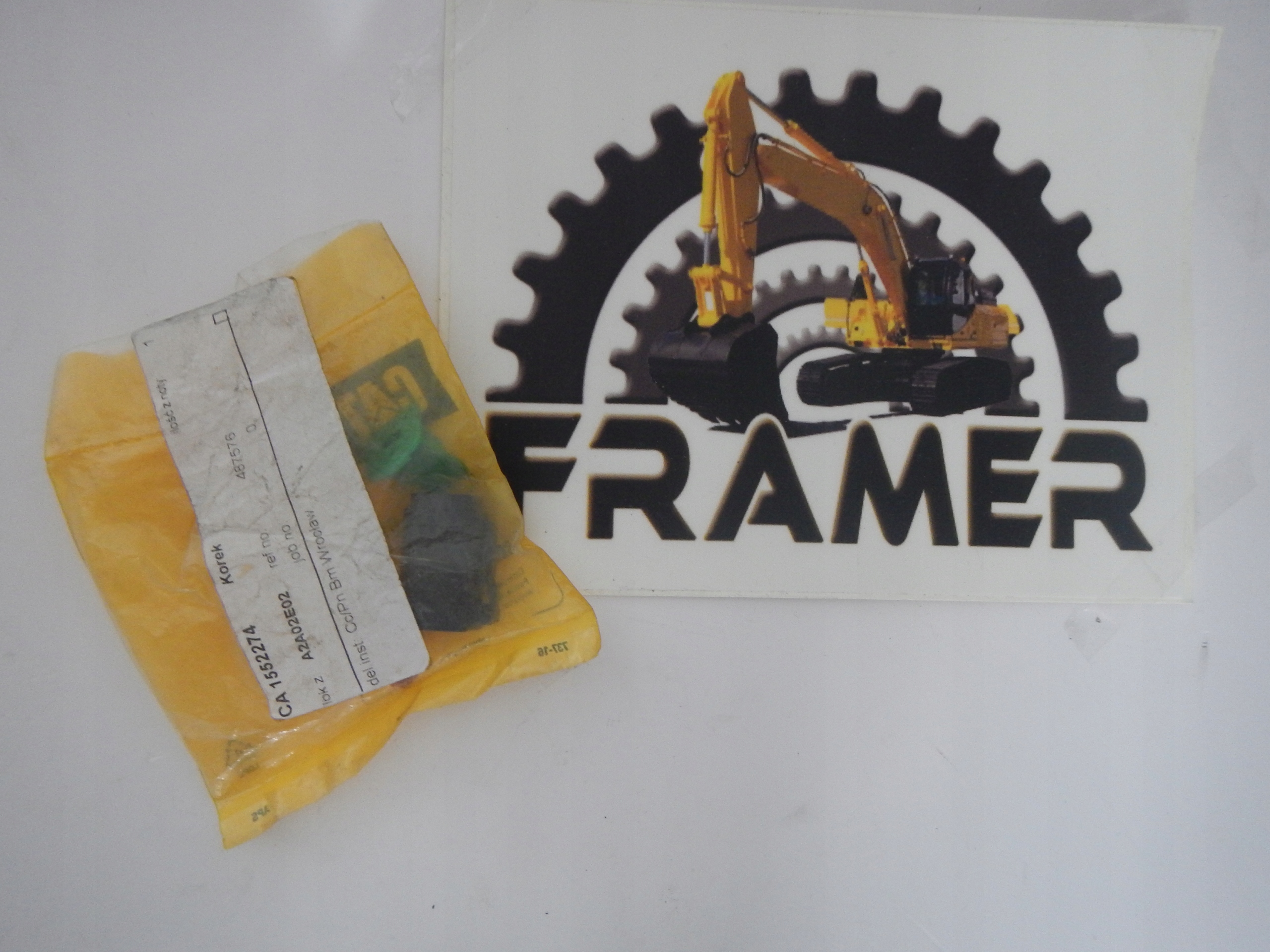 155-2274 CAT 1552274 Caterpillar Plug