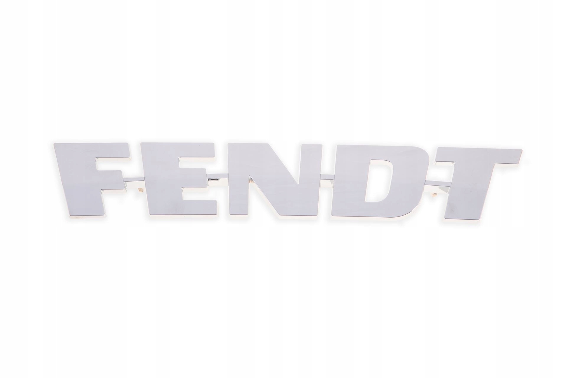 945500020610 Fendt predný znak