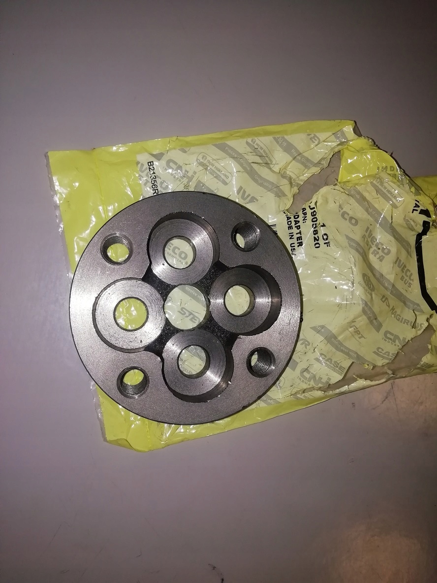 ADAPTÉR PRE HYDRAULICKÉ ČERPADLO CASE 580K 580 SLE