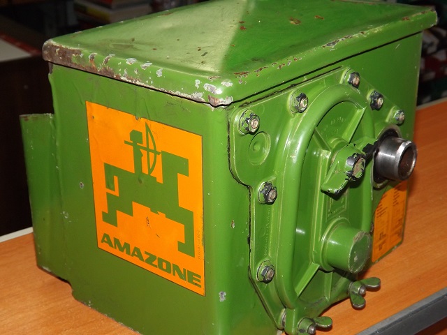 Opravná prevodovka na sejačku Amazone D7 / 8/9
