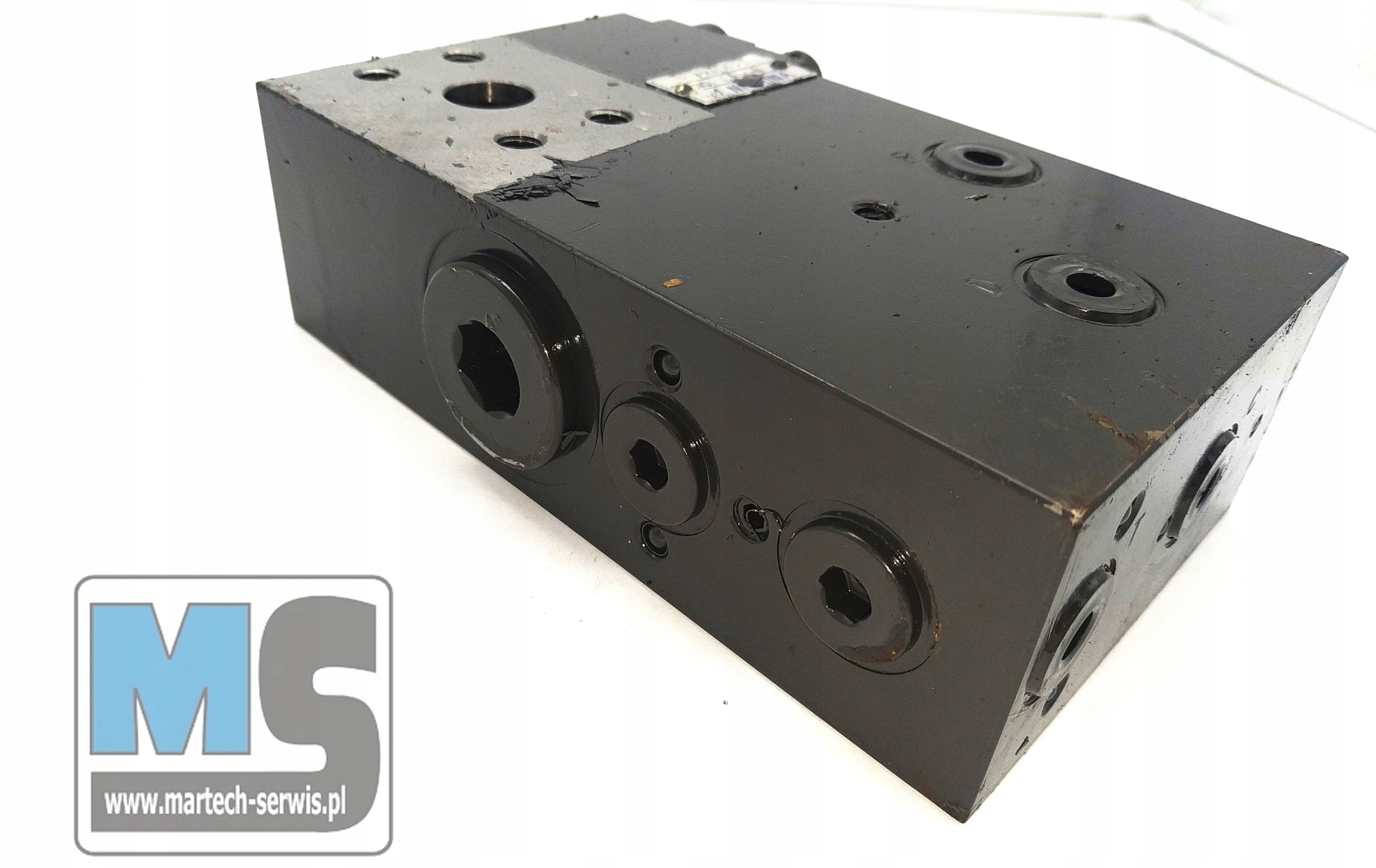 BLOK HYDRAULICKÉHO VENTILU KHJ1340