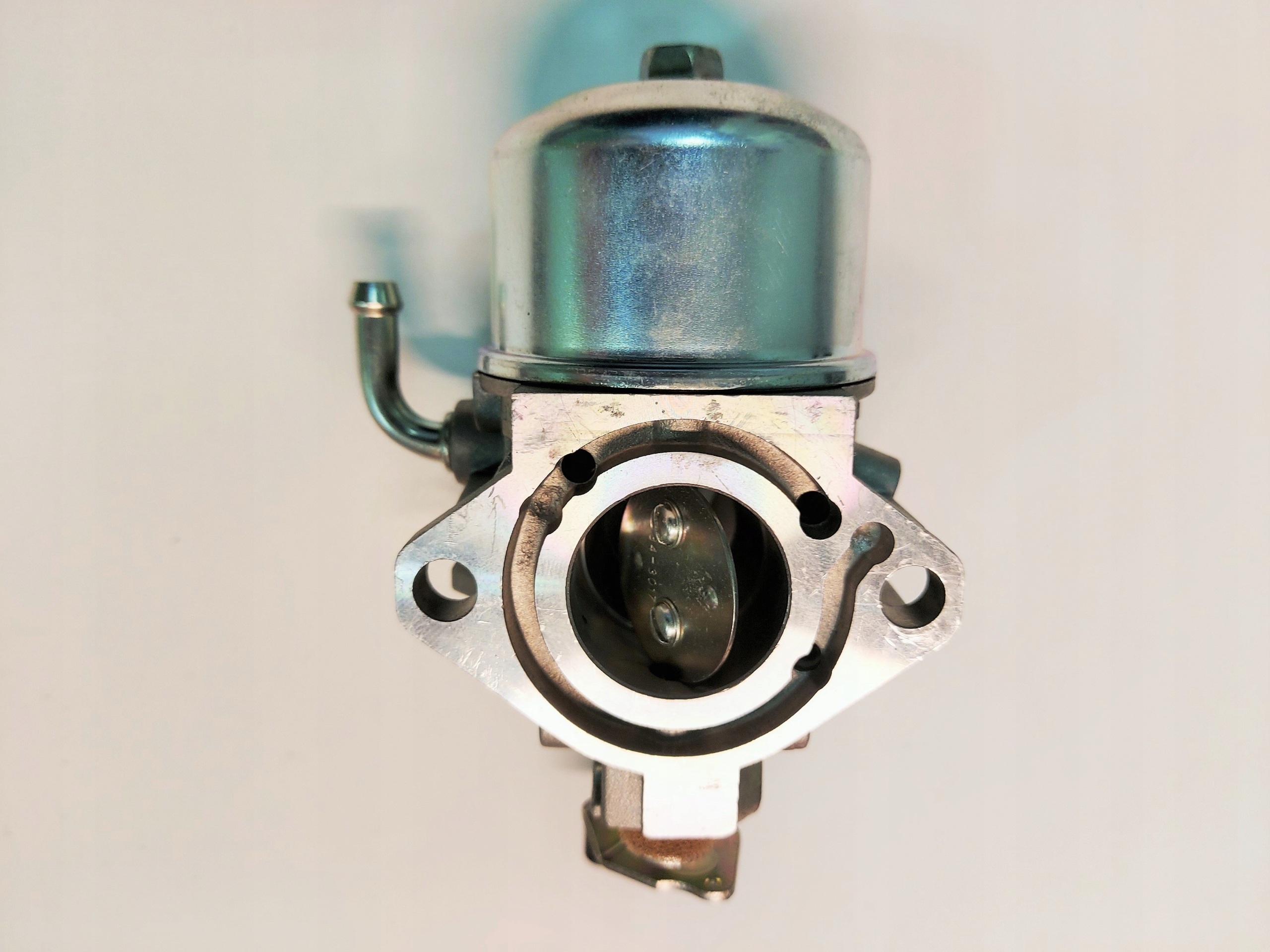 Karburátor Briggs & Stratton 715525
