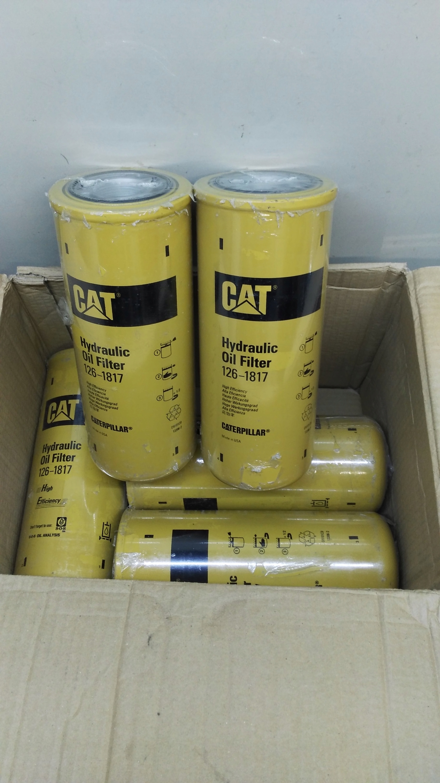 OLEJOVÝ FILTER CATERPILLAR CAT 1261817 NOVÝ FILTER