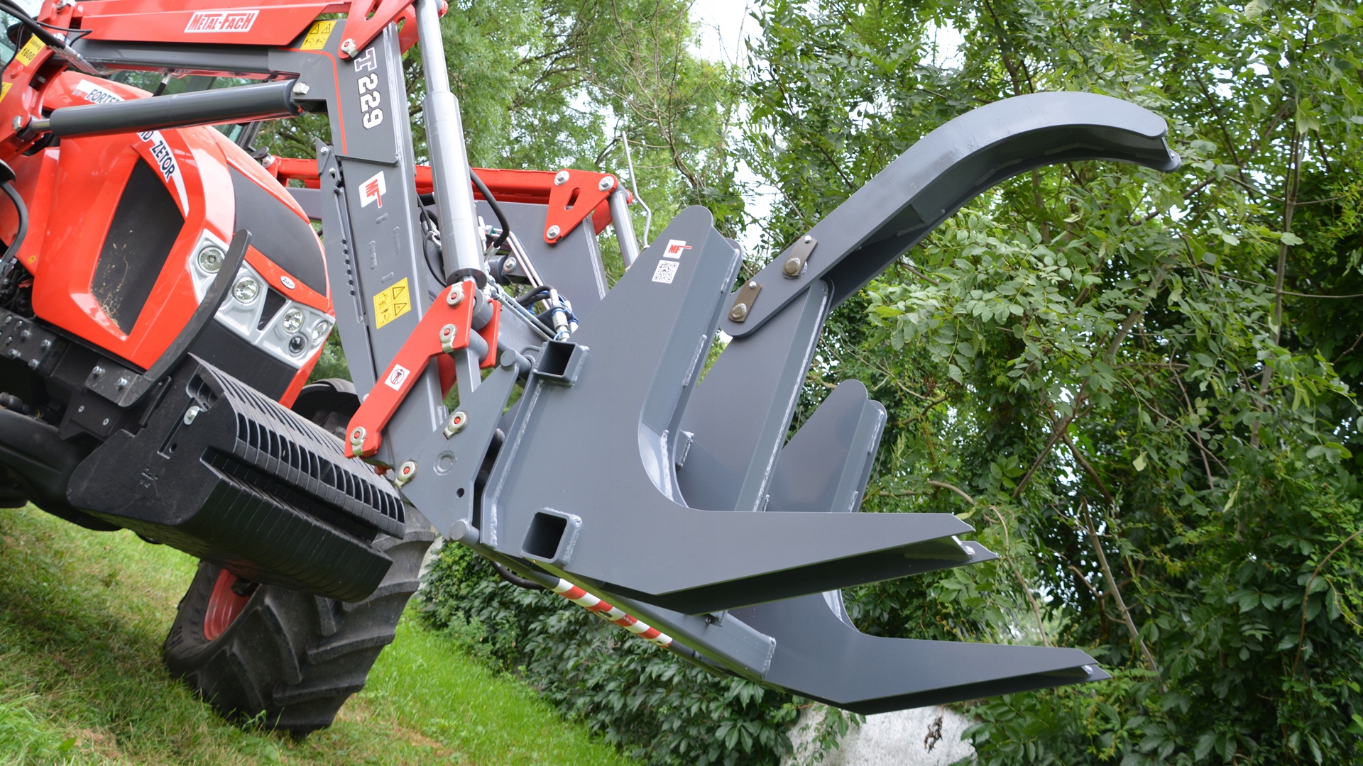 KRAB METAL-FACH 1300 KG drapák na guľatinu