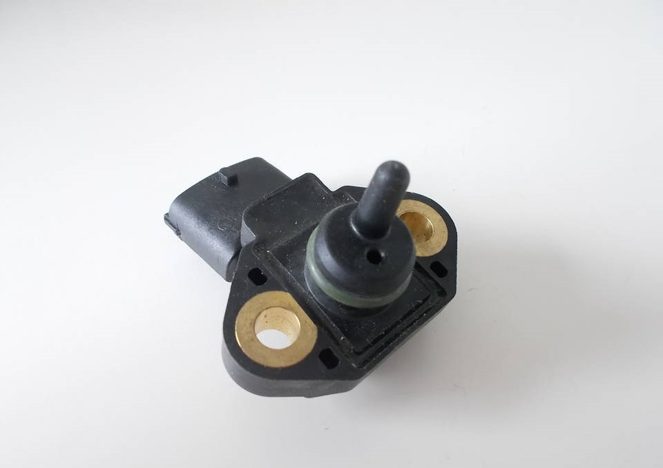 Senzor tlaku oleja New Holland Case 4890193