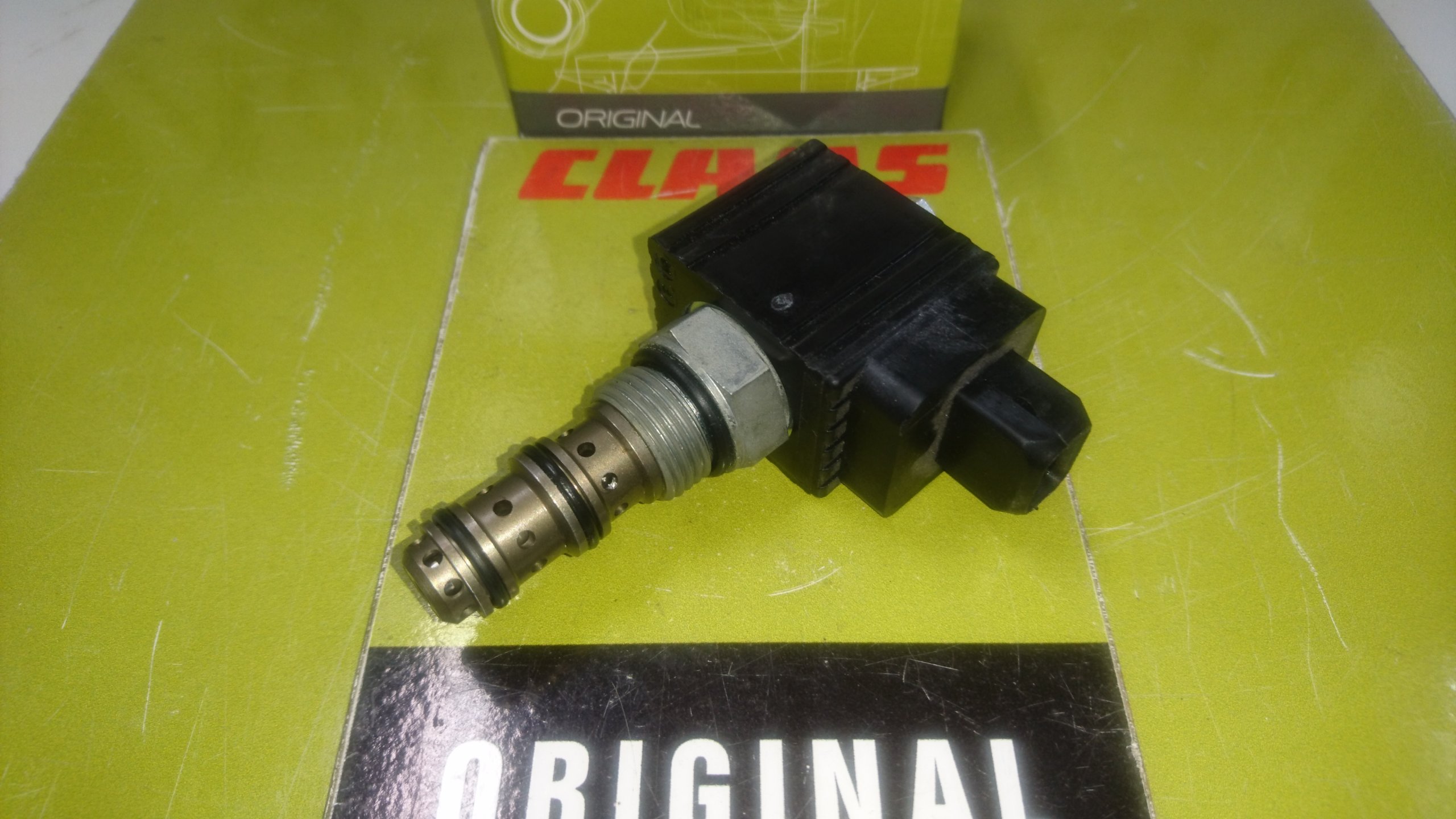 SOLENOIDOVÝ VENTIL VALTRA VALMET Cievkový ventil 2 O-krúžky