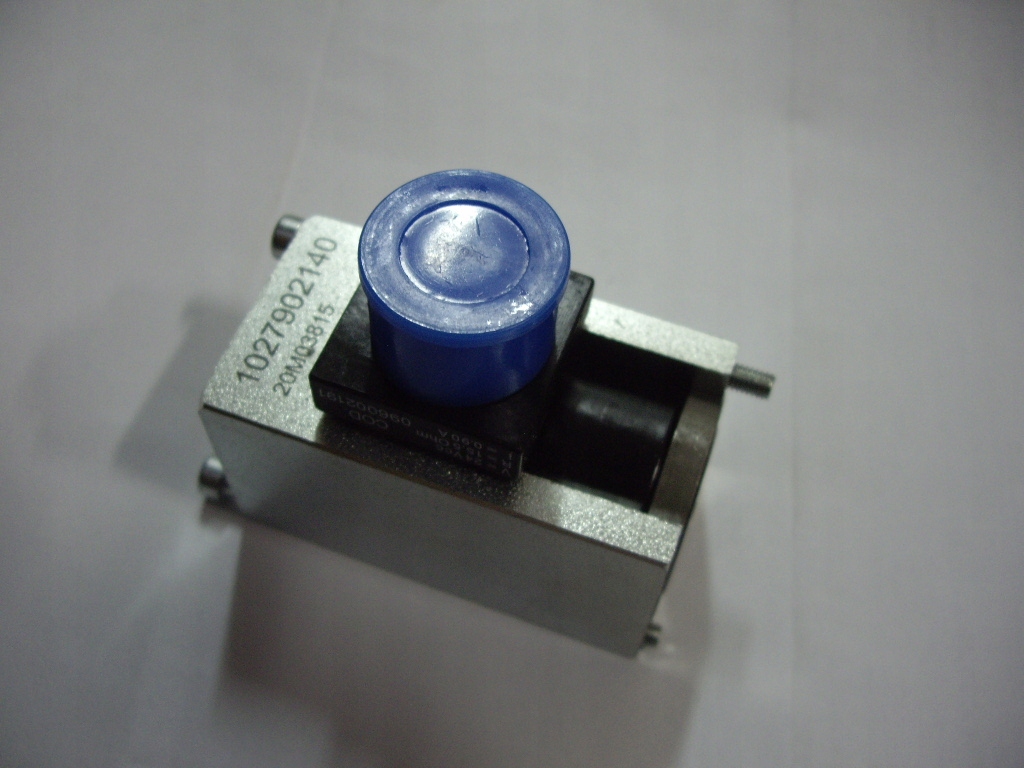 Elektromagnetický ventil NEM 1027902140 096002191
