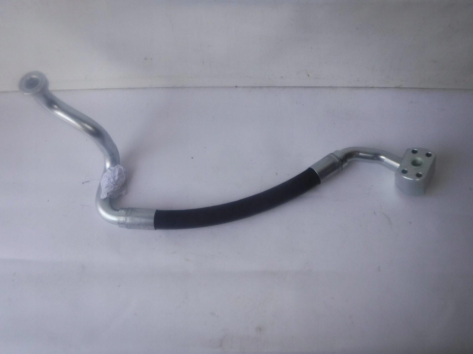 Hadica na oleje hadice fendt john derre H743940010041