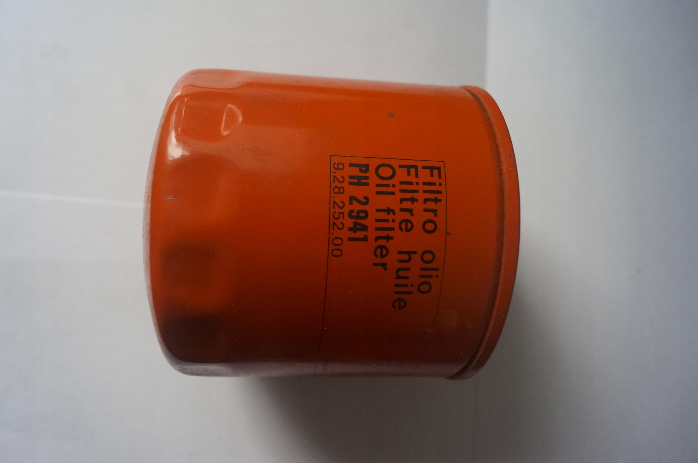 OLEJOVÝ FILTER 92825217 FENDT RENAULT MASSEY CLAAS