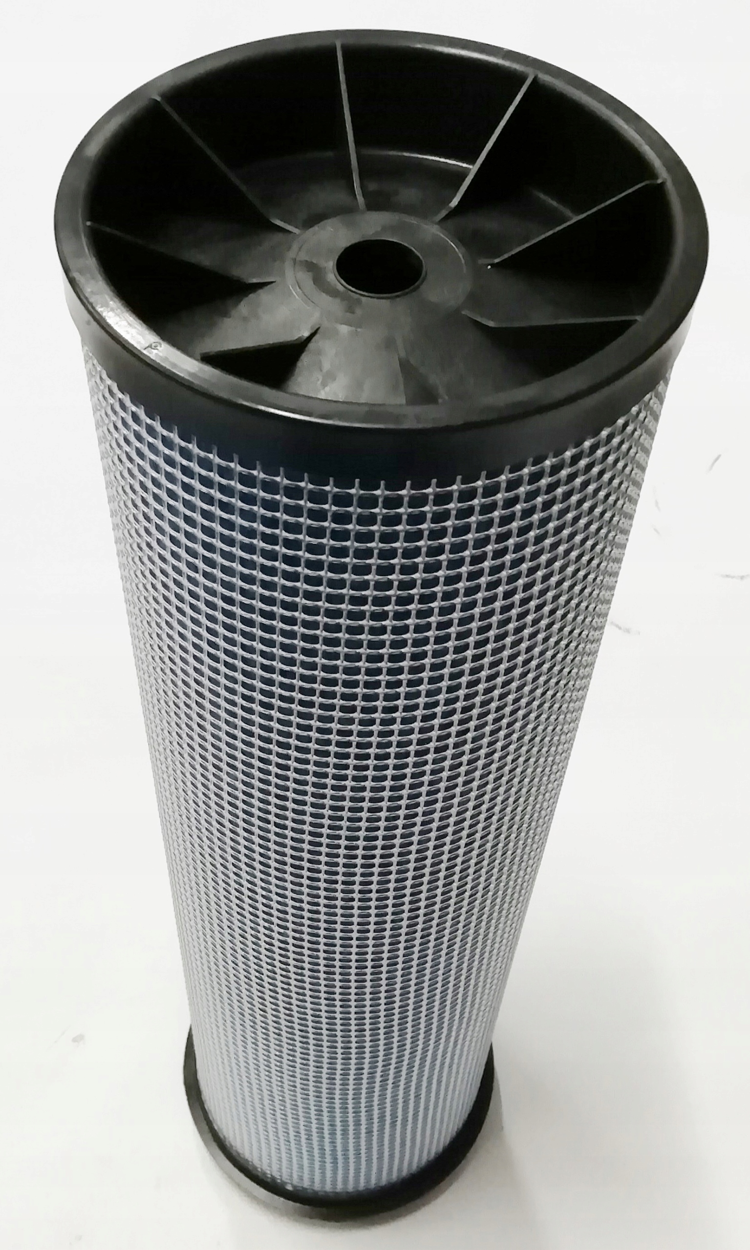 VZDUCHOVÝ FILTER DEUTZ FAHR FENDT P776697