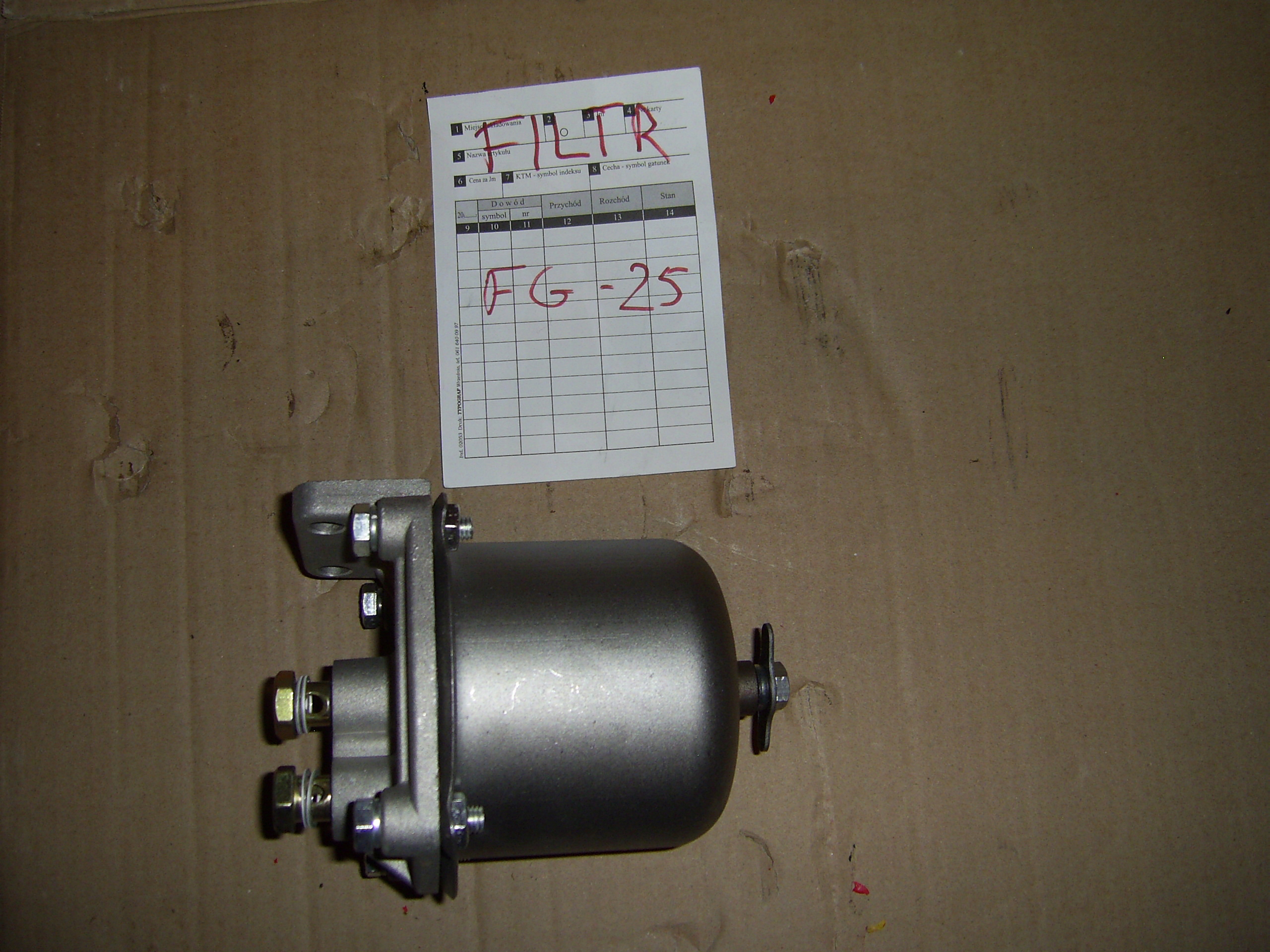 Palivový filter FG 25 na JUMZ MTZ BIELORUSKO