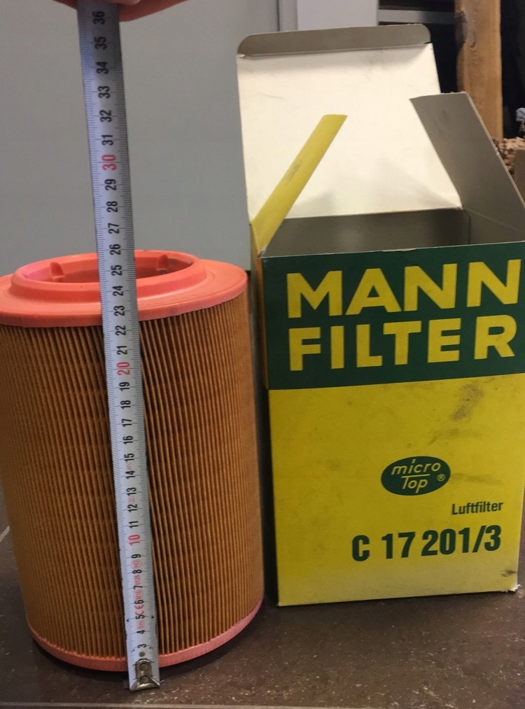 Vzduchový filter MANN C17201 / 3 C172013 VW
