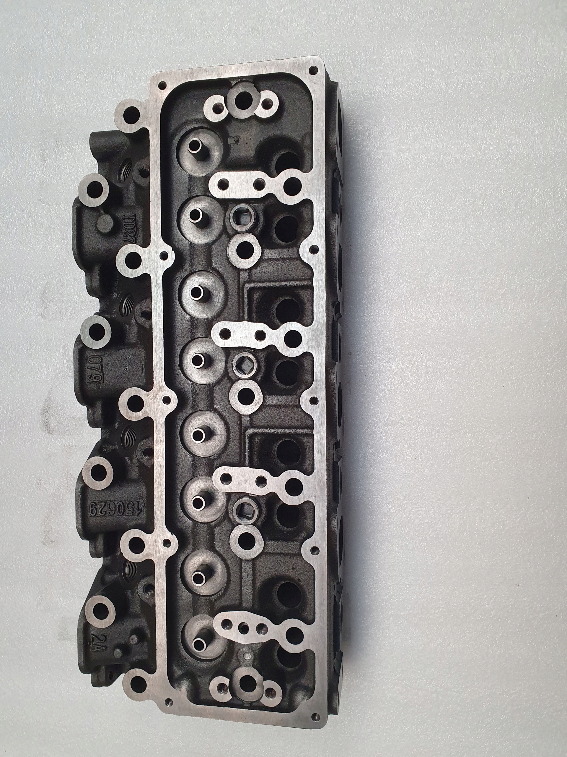 VYSOKÝ VÝŤAH MOTORA NISSAN TD27 HC RW15A