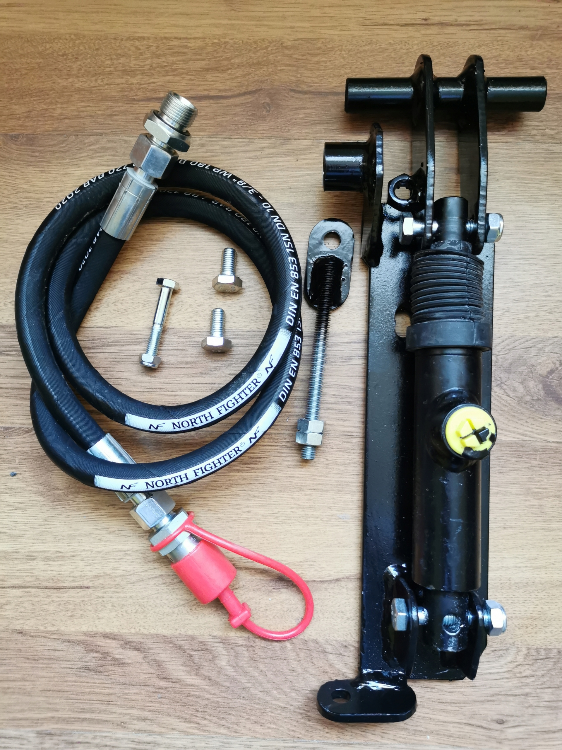 Hydraulika pre rozmetač, valec Amazone ZAF
