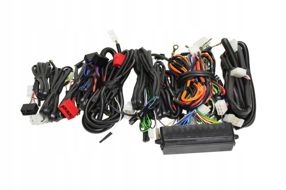 KOMBINOVANÁ ELEKTROINŠTALÁCIA URSUS 4512 MF4