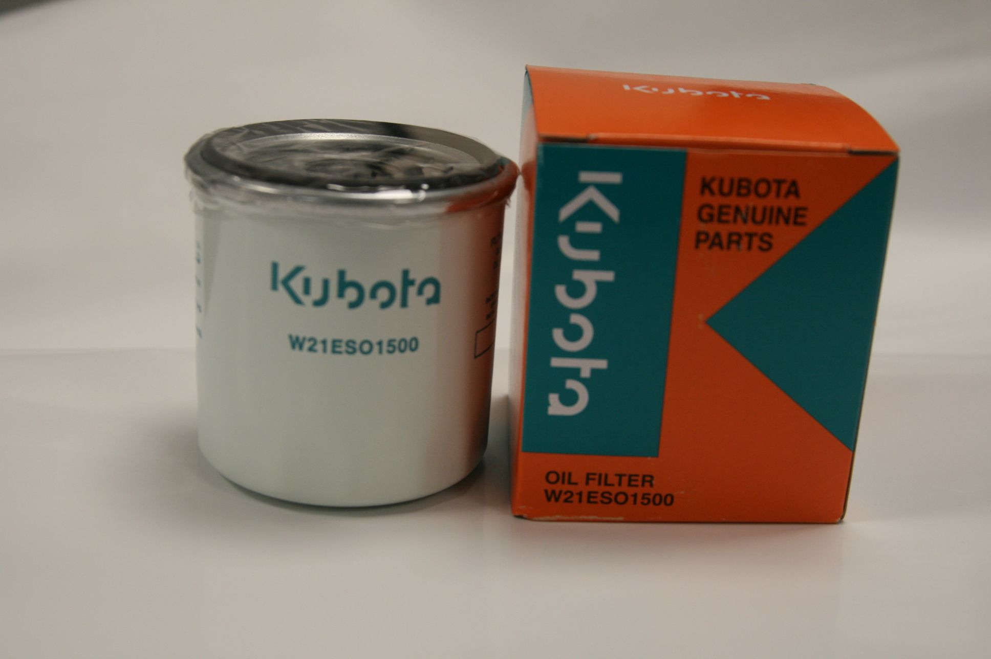 OLEJOVÝ FILTER KUBOTA ORIGINÁL! D722 D902 W21ESO1500