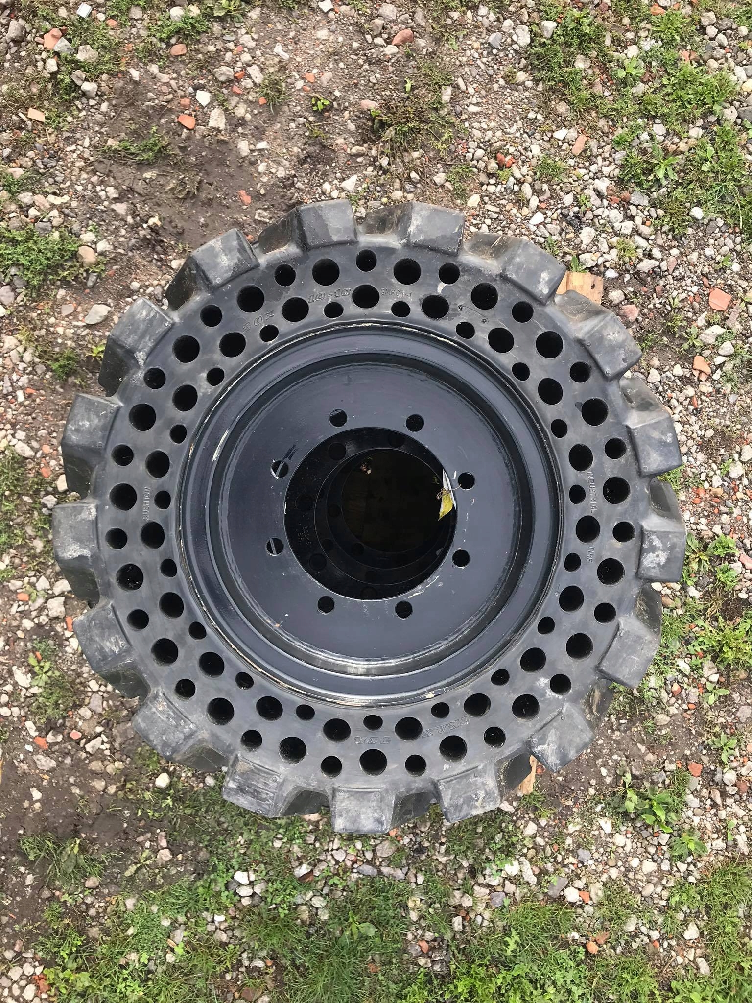 Kolesá Haulotte H15SX Nové
