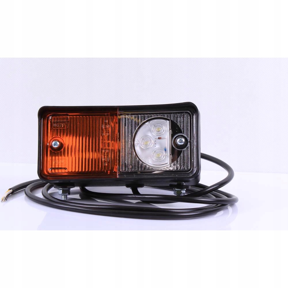 Pravé smerové svetlo W06P LED dióda