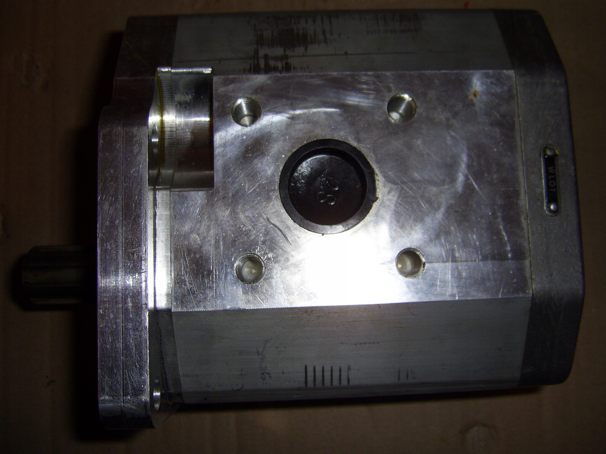 HYDRAULICKÉ ČERPADLO POLSKÉ PRAVÉ NSZ 50 JUMZ D-65