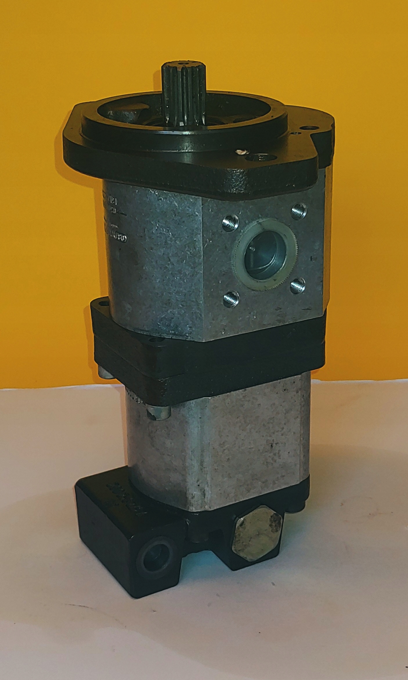 Hydraulické čerpadlo Rexroth 0510767016 pre Linde