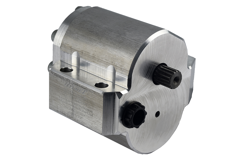 Posilnené hydraulické čerpadlo Ursus C-360. HYLMET