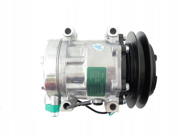 KLIMATIZAČNÝ KOMPRESOR KOBELCO SK210-8 SK135SR