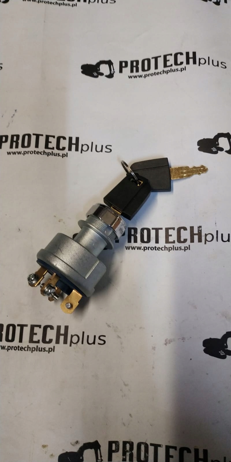 Spínač zapaľovania 4pin CAT 9g-7641