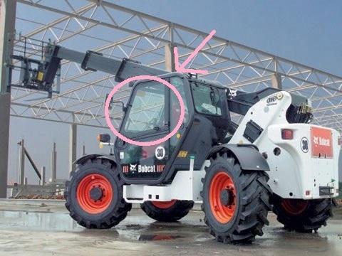 Sklo horných dverí Massey Ferguson, Bobcat NR 109