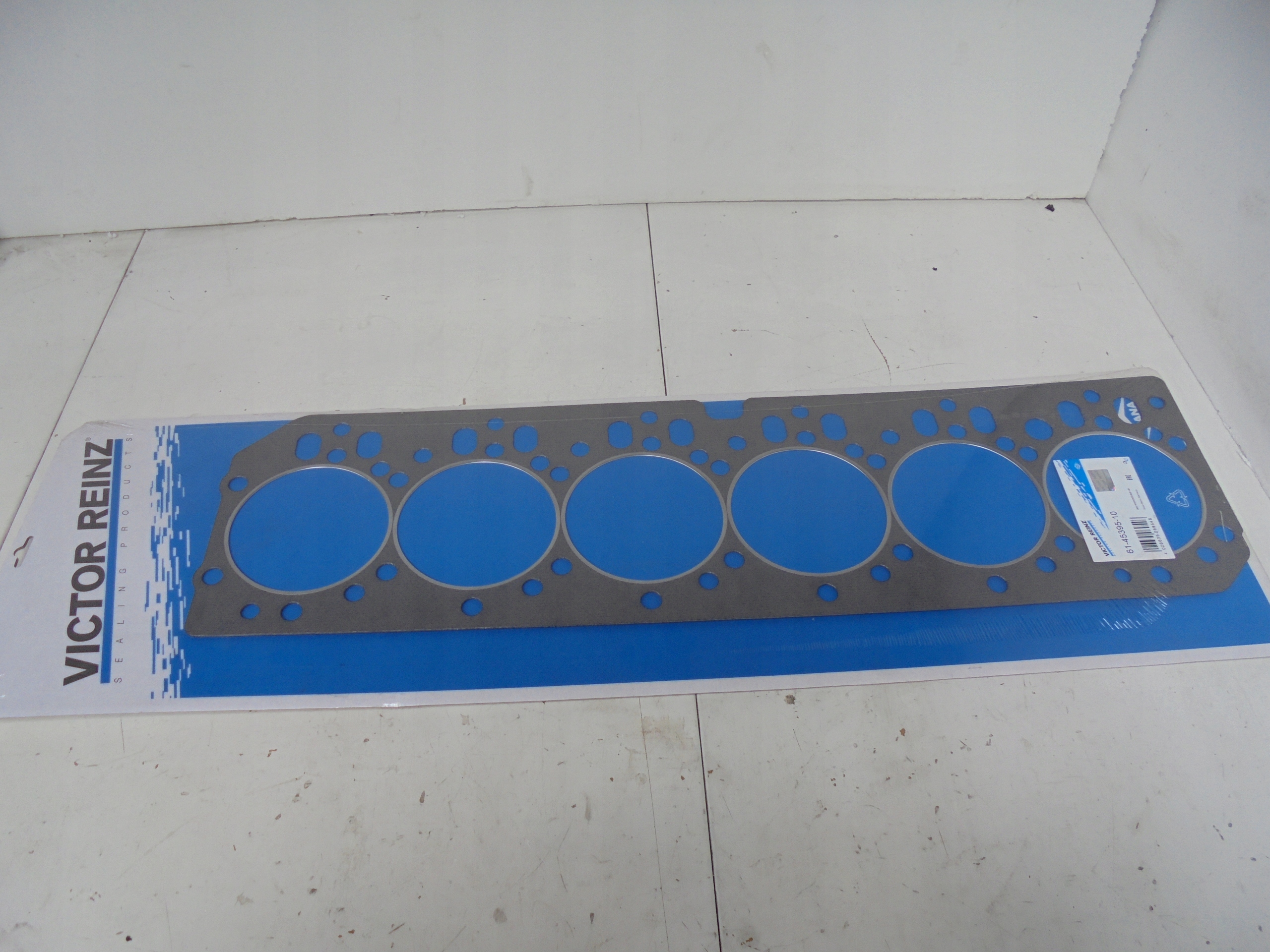 TESNENIE HLAVY JOHN DEERE 6068H, D, T 61-45395-10