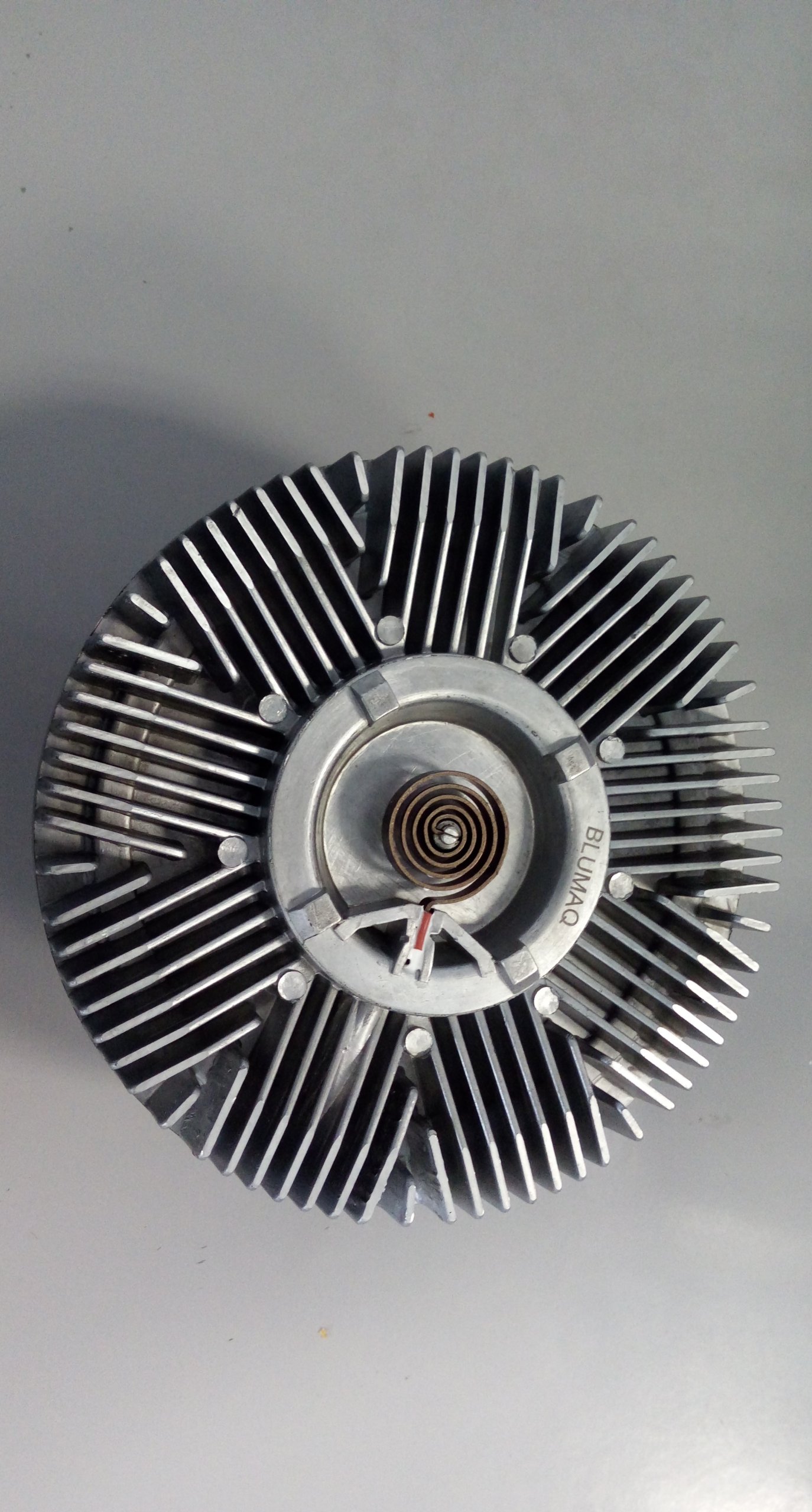 visco spojka 87340008 Case New Holland