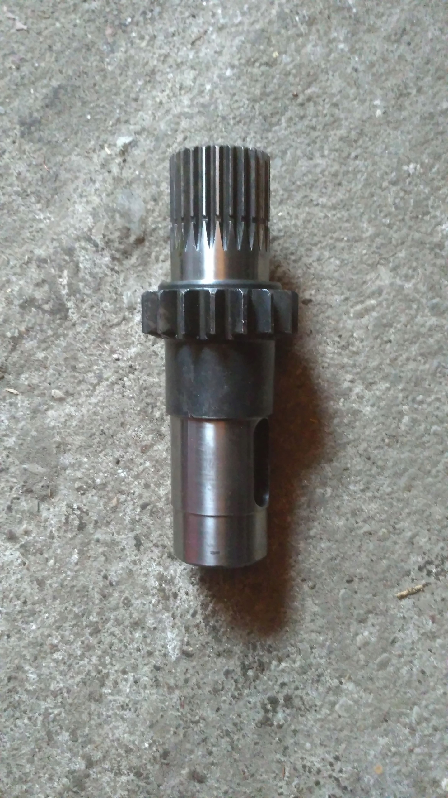 Redukčný hriadeľ c-360